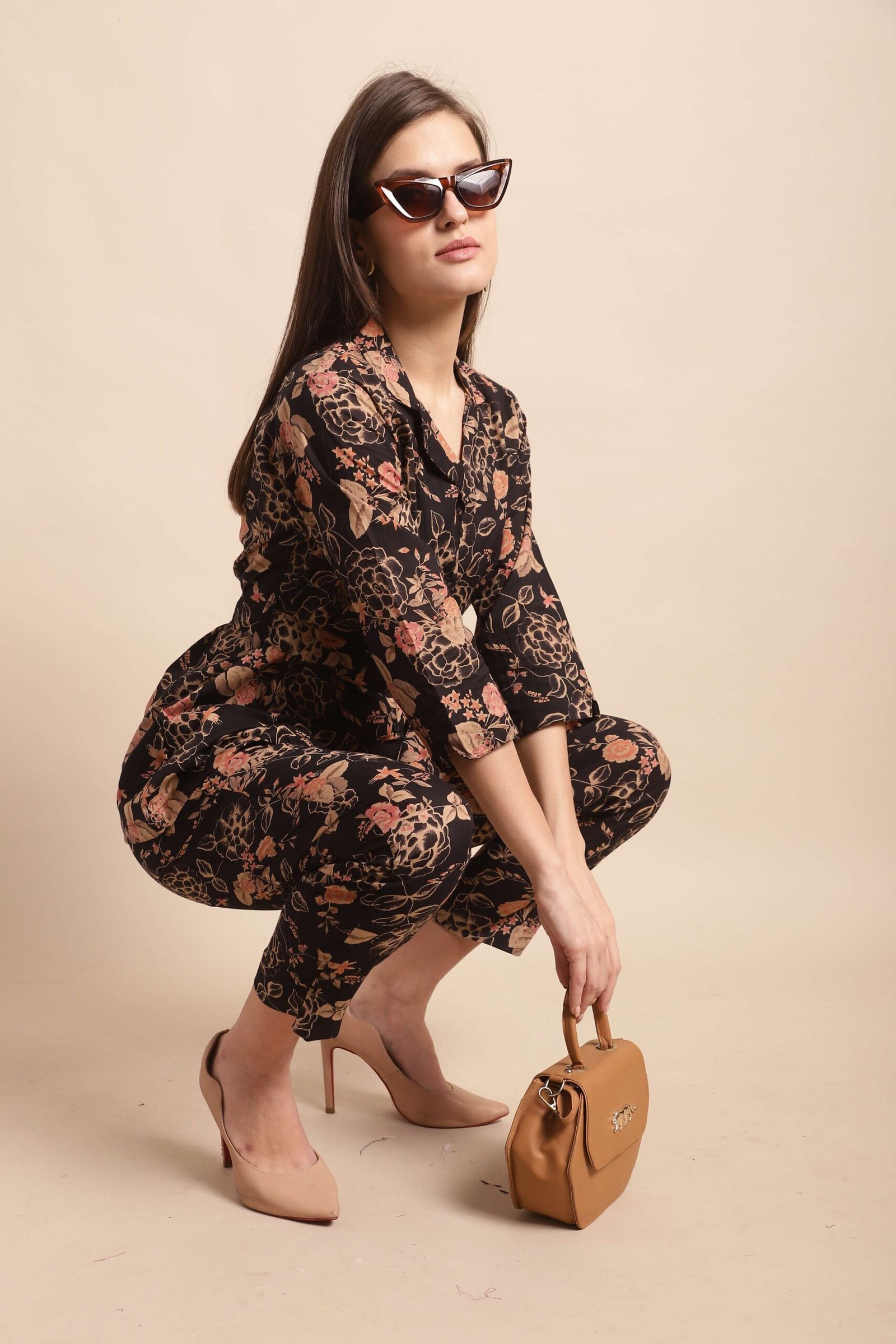 Women's Pure Cotton Printed Collared Top and Pant Co-ord Set (Black) - Image 4